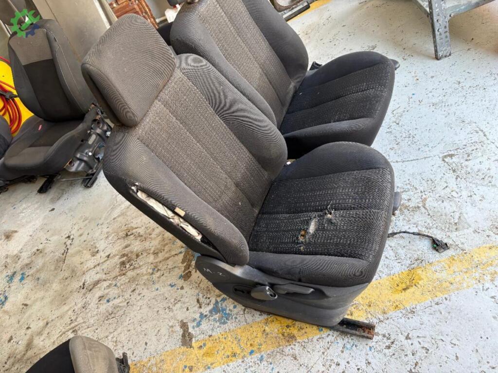 Renault Megane Koltuk Takımı çıkma parça