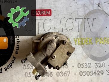 Renault Clio Klima Kompresörü 813383 çıkma parça