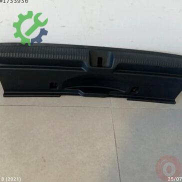 Audi Q2 Bagaj 81A863471B çıkma parça