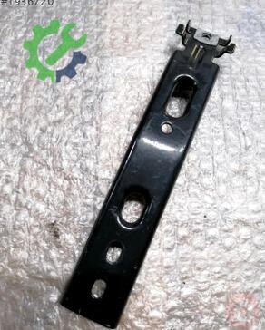 Audi Q2 Motor Braketi 81A880353 çıkma parça