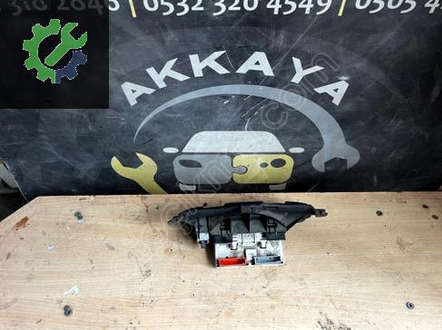 Renault Megane Bilgi Ekranı 8200028364A çıkma parça