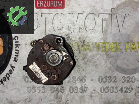 Renault Clio Yakıt Pompası 8200057225 çıkma parça