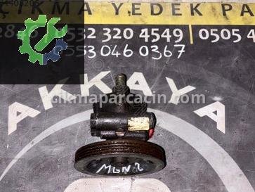 Renault Megane Direksiyon Pompası 8200100082 çıkma parça