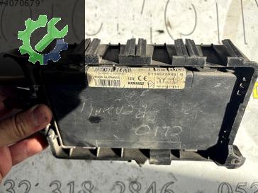Renault Clio UCH Beyni 8200103749 çıkma parça