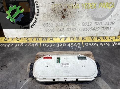 Renault Clio Gösterge Paneli 8200104457 çıkma parça