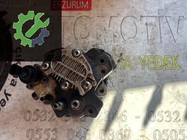 Opel Vivaro Yakıt Pompası 8200108225 çıkma parça