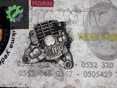 Dacia Sandero Şarj Dinamosu 8200120286 çıkma parça