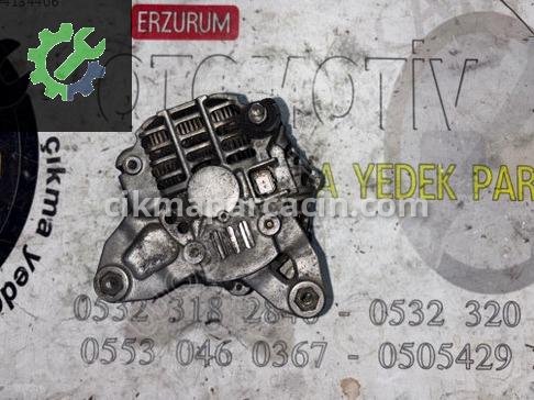 Renault Megane Şarj Dinamosu 8200120286 çıkma parça