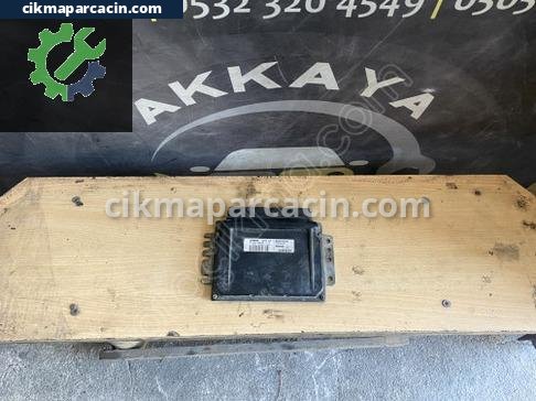 Renault Clio Motor Beyni çıkma parça