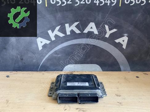 Renault Clio Motor Beyni 8200044437 çıkma parça