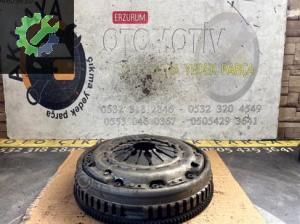 8200157750 MİTSUBİSHİ CARİSMA-SPACE STAR 1.9 DI-D VOLANT