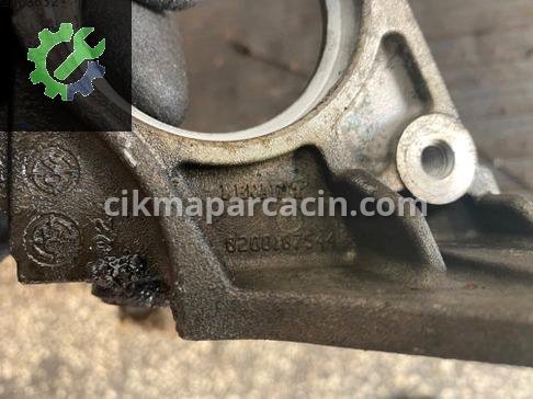 Renault Scenic Taşıyıcı/Aks Taşıyıcı 8200187544 çıkma parça