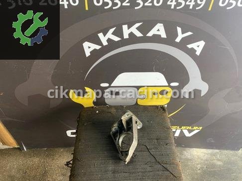Renault Scenic Taşıyıcı/Aks Taşıyıcı 8200187544 çıkma parça