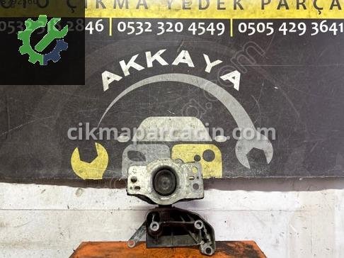 Renault Megane Motor Takozu & Kulağı 8200209833 çıkma parça