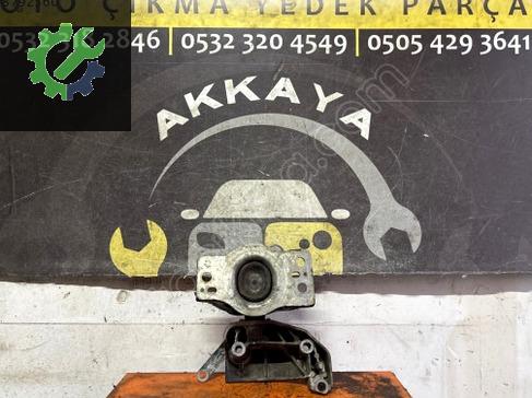 Renault Megane Motor Takozu & Kulağı 8200209833 çıkma parça