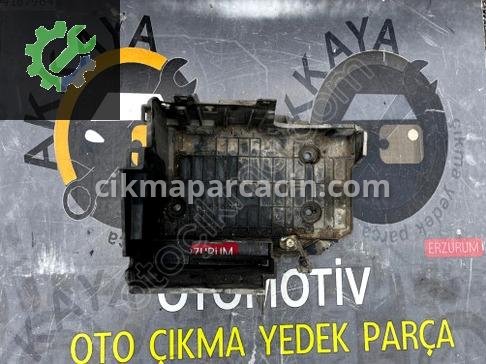 Renault Laguna Akü 8200321643 çıkma parça