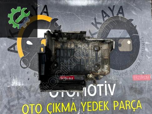 Renault Laguna Akü 8200321643 çıkma parça