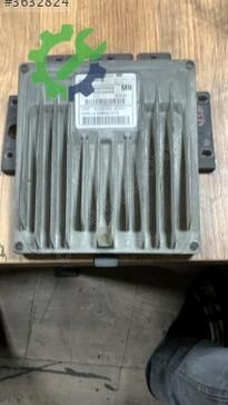 Renault Megane Motor Beyni çıkma parça