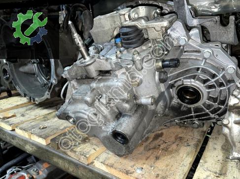 Renault Megane Şanzıman Komple 8200370824 çıkma parça