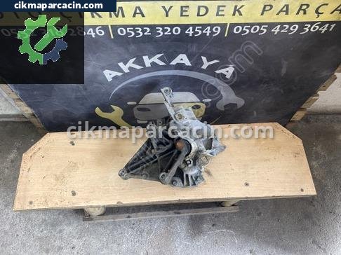 Renault Symbol Şanzıman Kulağı çıkma parça