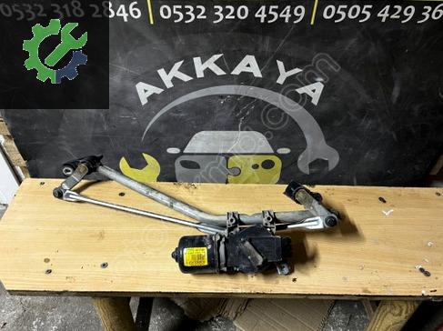 Renault Kangoo Ön Silecek Motoru çıkma parça