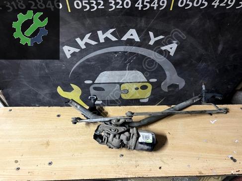 Renault Kangoo Ön Silecek Motoru 8200409692 çıkma parça
