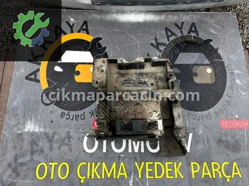 Renault Laguna Motor Beyni 8200412898 çıkma parça