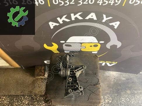 Renault Megane Alternatör 8200425034 çıkma parça