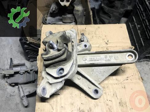 Renault Kangoo Şanzıman Kulağı 8200429499 çıkma parça