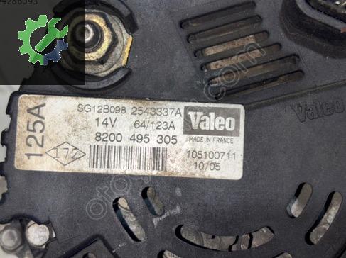 Renault Scenic Şarj Dinamosu 8200495305 çıkma parça