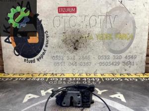 8200497719-B RENAULT KANGOO 3 Orijinal Sağ Sürgülü Kapı Kilidi