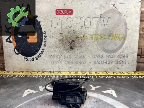 Renault Kangoo Sağ Kapı Kilidi 8200497719 çıkma parça