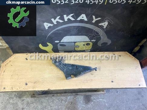 Renault Kangoo Kapı Menteşesi çıkma parça