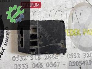 8200525384 RENAULT MEGANE 2 Orijinal Çıkma UCHN2 Body Beyni