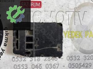 8200525384 RENAULT SCENİC 2 Orijinal Çıkma UCHN2 Body Beyni