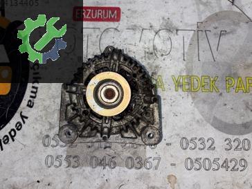 Renault Scenic Şarj Dinamosu 8200588648 çıkma parça
