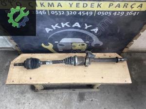 8200749390 Symbol 1.5 DCI Sol Aks Orijinal Çıkma