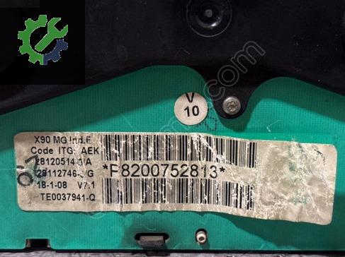 Dacia Sandero Gösterge Paneli 8200752813 çıkma parça
