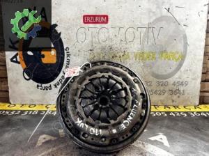 8200926712 DACİA DUSTER 1.5 DCI 6V OYNAR BAŞLI VOLANT
