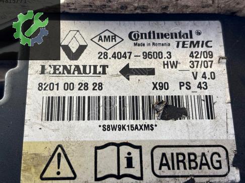 Dacia Sandero Airbag Beyni (SRS) 8201002828 çıkma parça