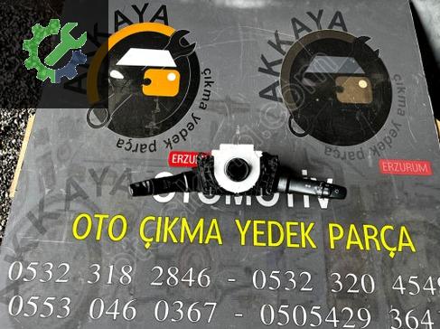 Mitsubishi L200 Sinyal Kolu çıkma parça