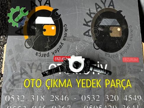 Mitsubishi L200 Sinyal Kolu 8600A776 çıkma parça