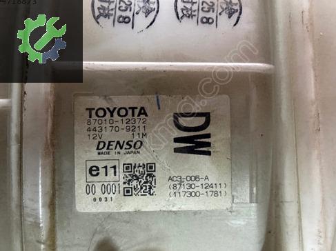Toyota Corolla Kalorifer Kutusu 87010 çıkma parça