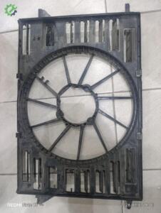 AUDİ A3 A4 A5 A6 A7 RADYATÖR FAN KASASI VE PERVANESİ 8W0121207B