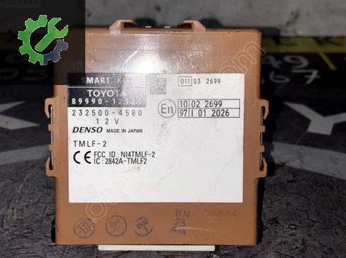 Toyota Corolla Beyni 89990 çıkma parça