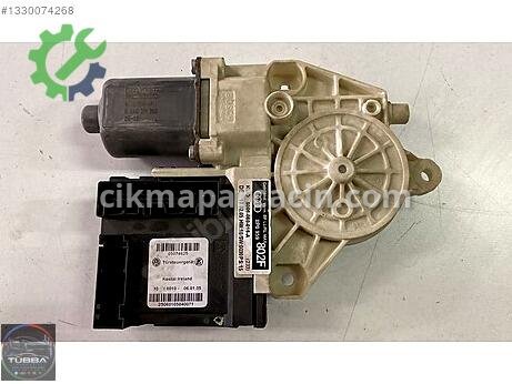 Audi A3 Ön Cam Motoru çıkma parça
