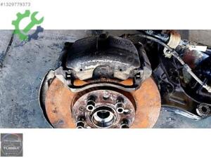 8V0615125A PASSAT GOLF CADDY LEON A3 ön sol kaliper braketi