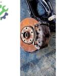 8V0615126A PASSAT GOLF CADDY LEON A3 sağ ön kaliper braketi