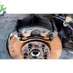 8V0615126A PASSAT GOLF CADDY LEON A3 sağ ön kaliper braketi