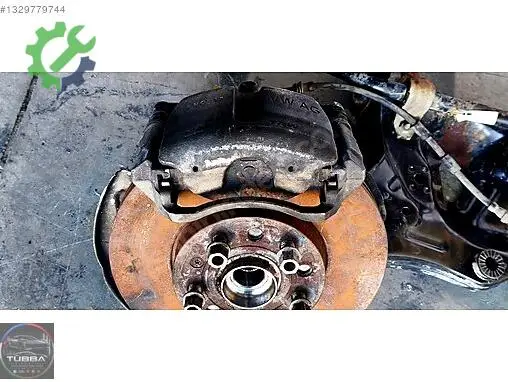 Volkswagen Golf Kaliper 8V0615126A çıkma parça